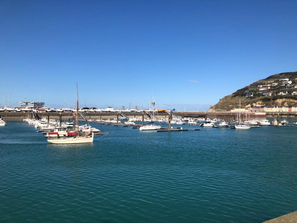 Fécamp Captain Yoo - Pieds Dans L'Eau - Face Au Port מראה חיצוני תמונה
